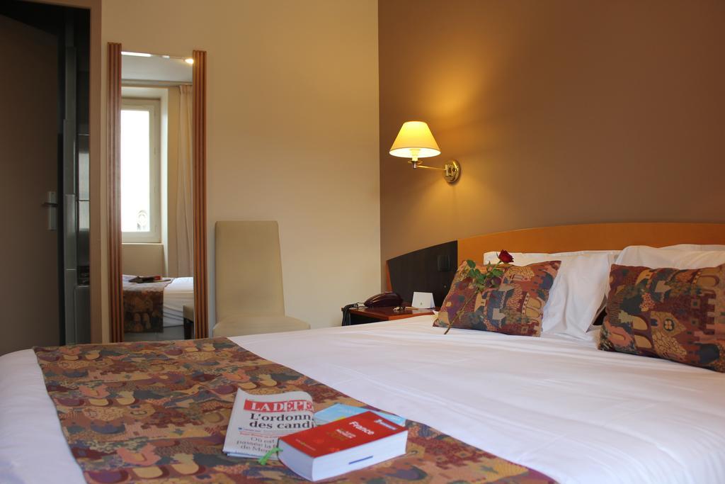 Logis Le Relais De Fusies Lacaune Exterior foto