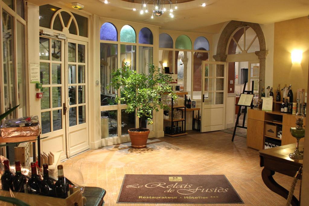 Logis Le Relais De Fusies Lacaune Exterior foto