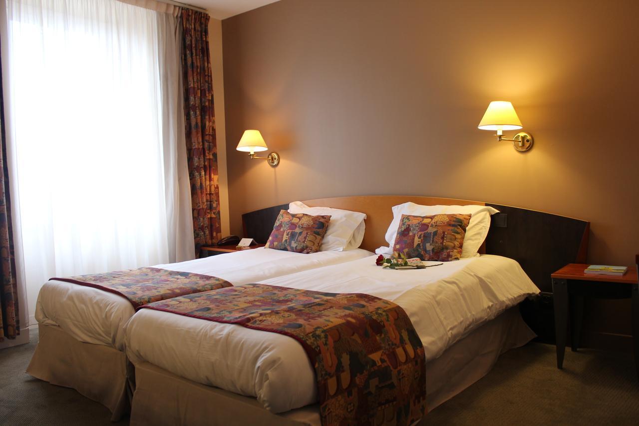 Logis Le Relais De Fusies Lacaune Exterior foto