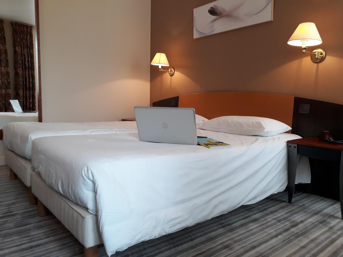 Logis Le Relais De Fusies Lacaune Exterior foto